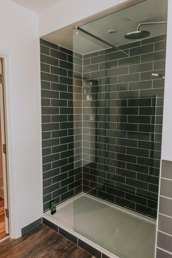 Cavendish House With Secure, Allocated Parking, 2 Mins Walk From Windsor Castle ห้อง รูปภาพ