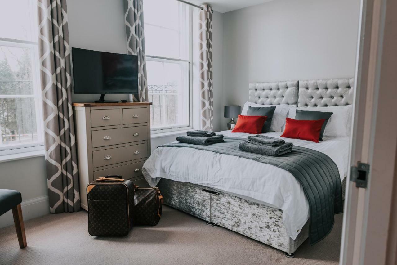 Cavendish House With Secure, Allocated Parking, 2 Mins Walk From Windsor Castle ภายนอก รูปภาพ